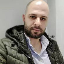 Carlo Fernández - Comprador de Facebook